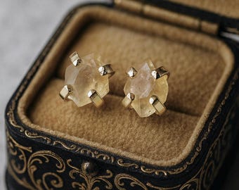 Raw Citrine Studs Earrings, Natural Gemstone Post Earring,November Birthstone Gift,Rough Crystal Earrings,Raw Stone Earrings,Citrine Jewelry
