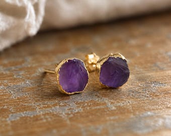 Raw Amethyst Stud Earrings, February Birthstone Jewelry Gift, Dainty Purple Gemstone Earrings,Minimalist Crystal Earrings,Raw Stone Earrings