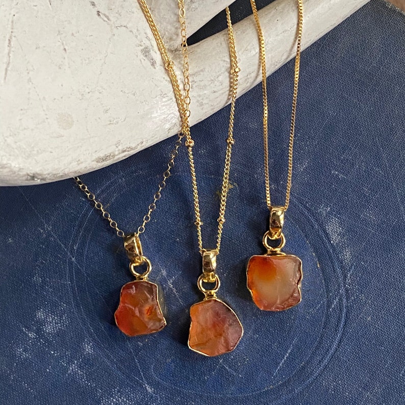 Carnelian Necklace, Carnelian Pendant Nnecklace, Orange Crystal Necklace, July Birthstone ,Raw carnelian necklace, Gemstone Necklace 