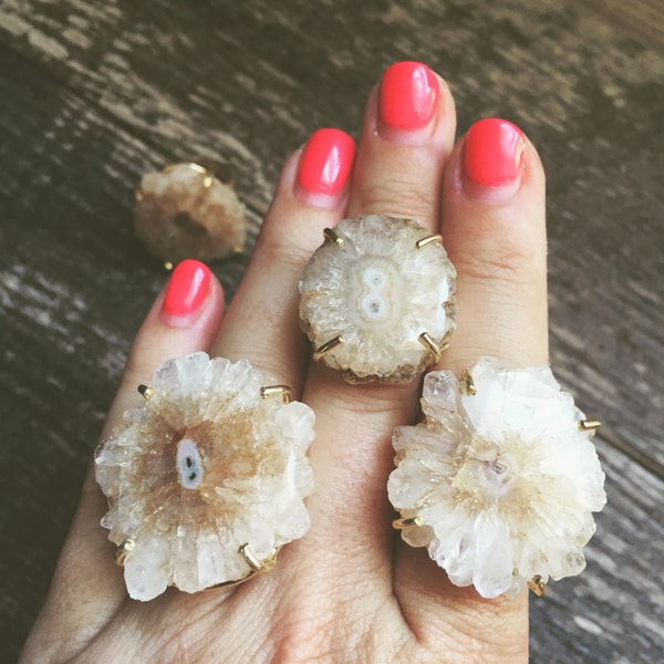 Raw Crystal Ring, Raw Stone Ring, Solar Quartz Ring,Boho Statement Ring,Bohemian Jewelry, Adjustable STone Ring,Large sTone Ring, Boho Ring