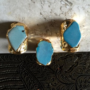 Gold Turquoise Statement Ring,  Turquoise Jewelry, Chunky Gemstone Ring, Adjustable Wide Band Gold Ring, Gold Cocktail Ring
