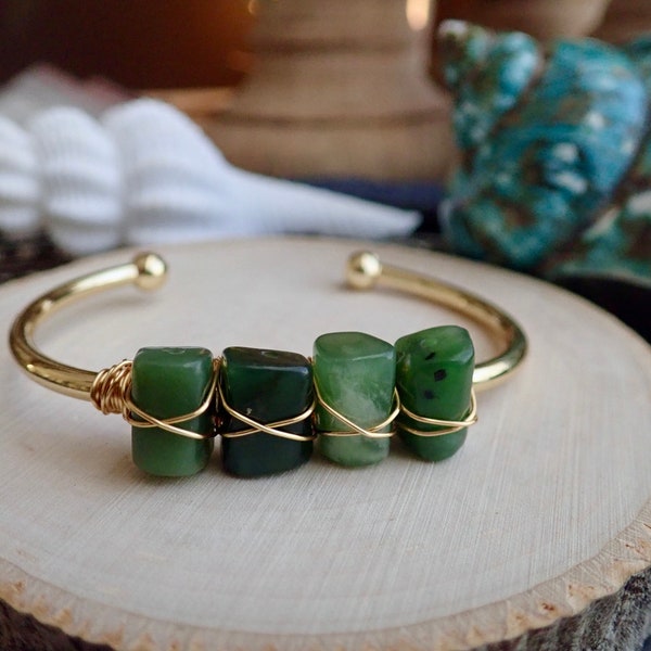 Wire-wrapped Jade Bracelet,Raw Gemstone Cuff, Jade Stone Bracelet, Jade Jewelry, Multi Stone Bracelet,Healing Stone Bracelet