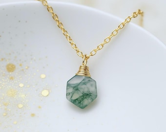 Moss Agate Necklace, Moss Agate Jewelry, Dainty Gemstone Pendant Necklace, Hexagon Layering Necklace, Green Crystal  Necklace, Gift for Her