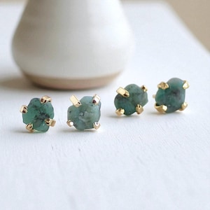 Raw Emerald Stud Earrings, May Birthstone Gift,  Natural Rough Emerald Post Earrings, Minimalist Green Gemstone Earrings, Emerald Jewelry