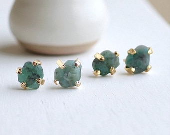 Raw Emerald Stud Earrings, May Birthstone Gift,  Natural Rough Emerald Post Earrings, Minimalist Green Gemstone Earrings, Emerald Jewelry