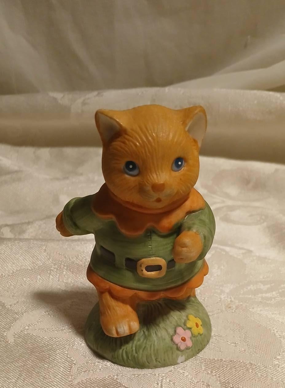 Shafford Figurine - Etsy