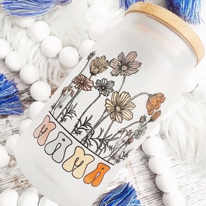 Mama flower glass can tumbler / frosted glass cup  / gifts for mom / glass can cups with bamboo lid