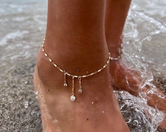 Sherie Gold CZ Anklet, CZ Anklet, Diamond Anklet, Shaker Anklet, Foot Jewelry, Barefoot Sandal