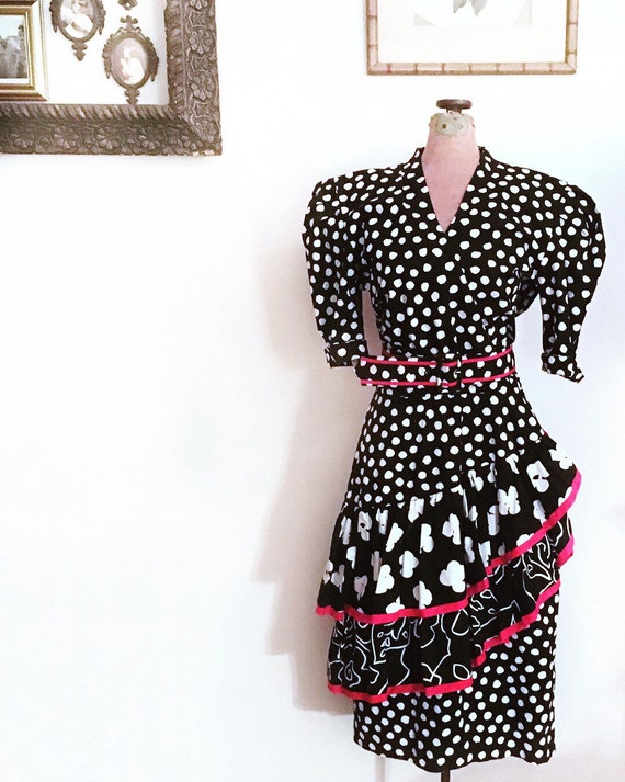 spotty black and white dress