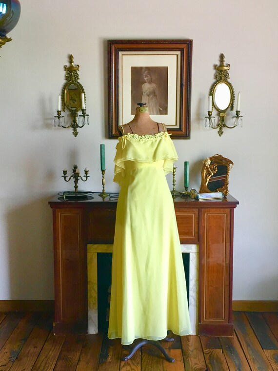 1970s gown