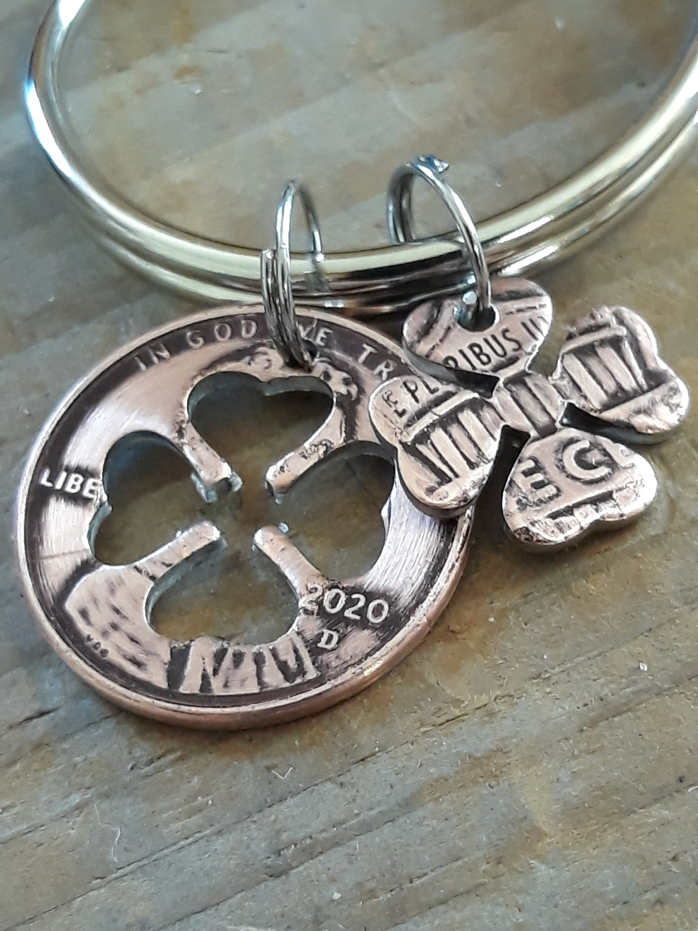 Charm Coins Sterling Gifts 50 Lucky Penny Tokens - Four Leaf Clover Love  Life Happiness Good Luck Charms Cave Wreck Diving Spool