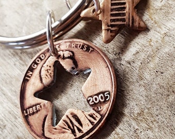 2005 21st Birthday Penny Star Keychain 21st Anniversary 21st Birthday Gift Coin Jewelry made from a 2005 Penny Gift for Him or Her