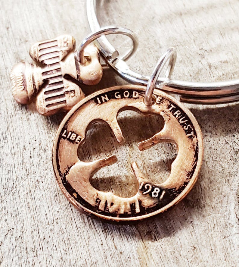 Lucky Penny Four Leaf Clover Keychain Chris Stapleton Starting over Song Customized Birthday Anniversary St. Patricks Gift made from a penny image 1