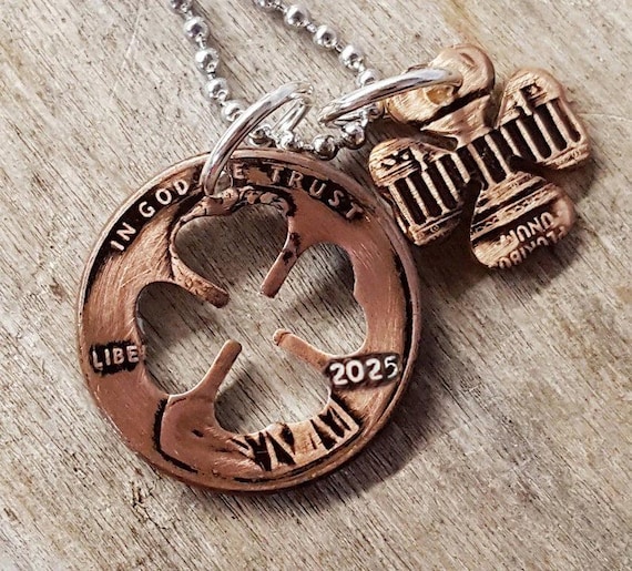 2025 Lucky Penny Four Leaf Clover Necklace Chris Stapleton