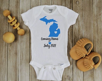 Michigan Birth Announcement, Michigan Onesie, Michigan Coming Home, Born in Michigan