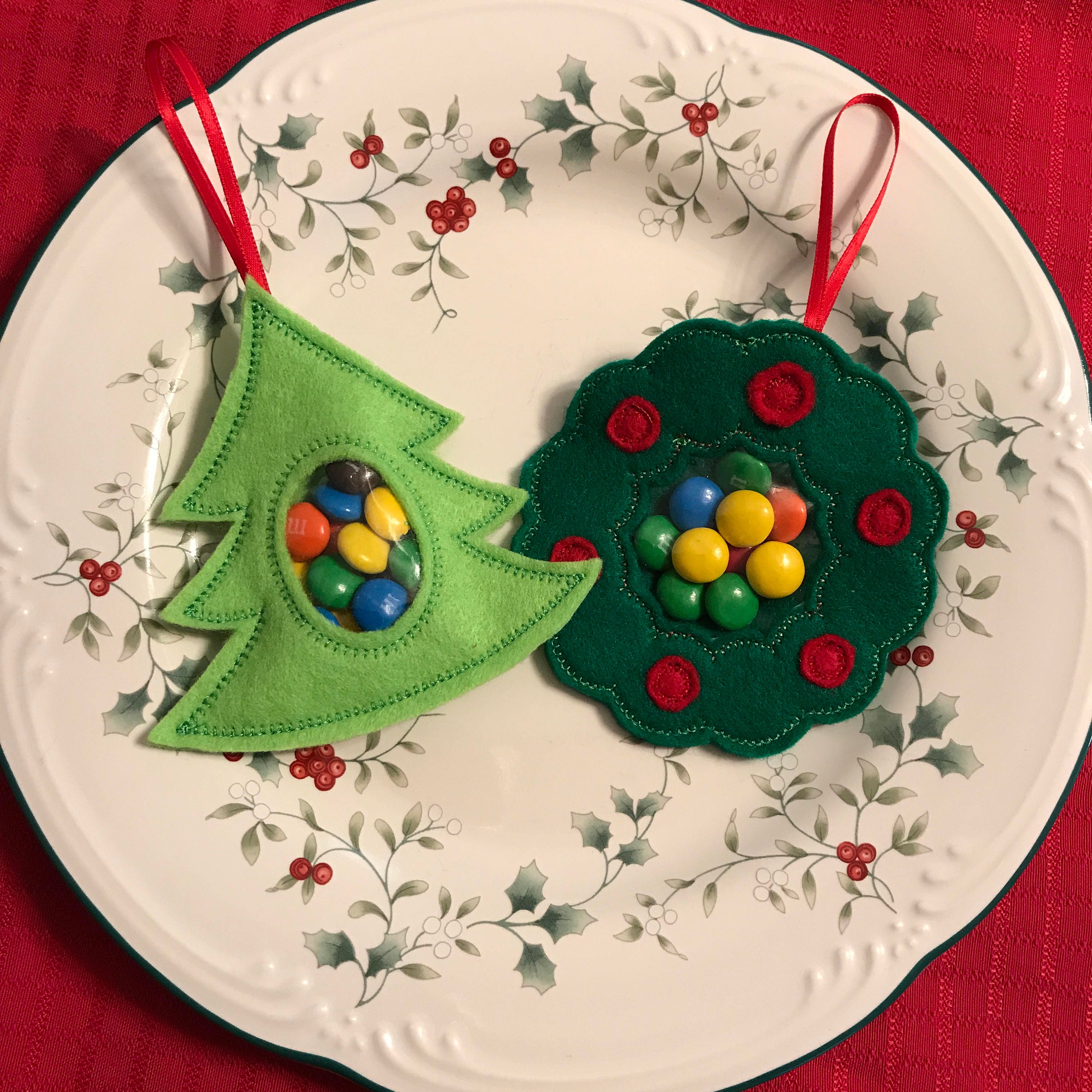 Christmas Tree Wreath Holiday Place Setting Favor | Etsy