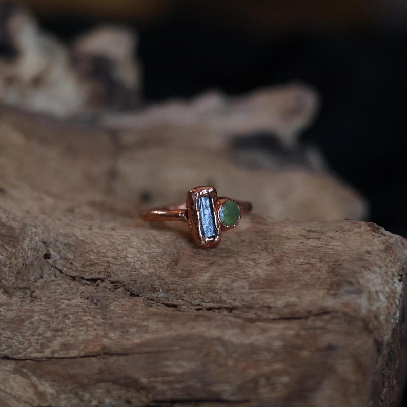 Raw Tourmaline Peridot Copper Ring, Size 4, August Birthstone Jewelry image 5