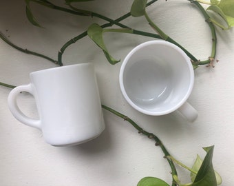 Vintage blanco Hazel Atlas leche vidrio MCM taza de té tazas de café- conjunto de 2