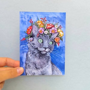 Postkarte Mieze mit Blumen im Haar Blumenkrone Katze