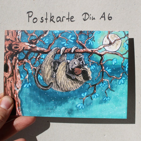 Postkarte "Faultier und Katze kuscheln!"