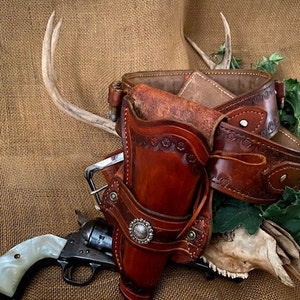 Two Toned Ruger Blackhawk Holster & Belt image 7