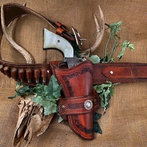 Two Toned Ruger Blackhawk Holster & Belt image 3