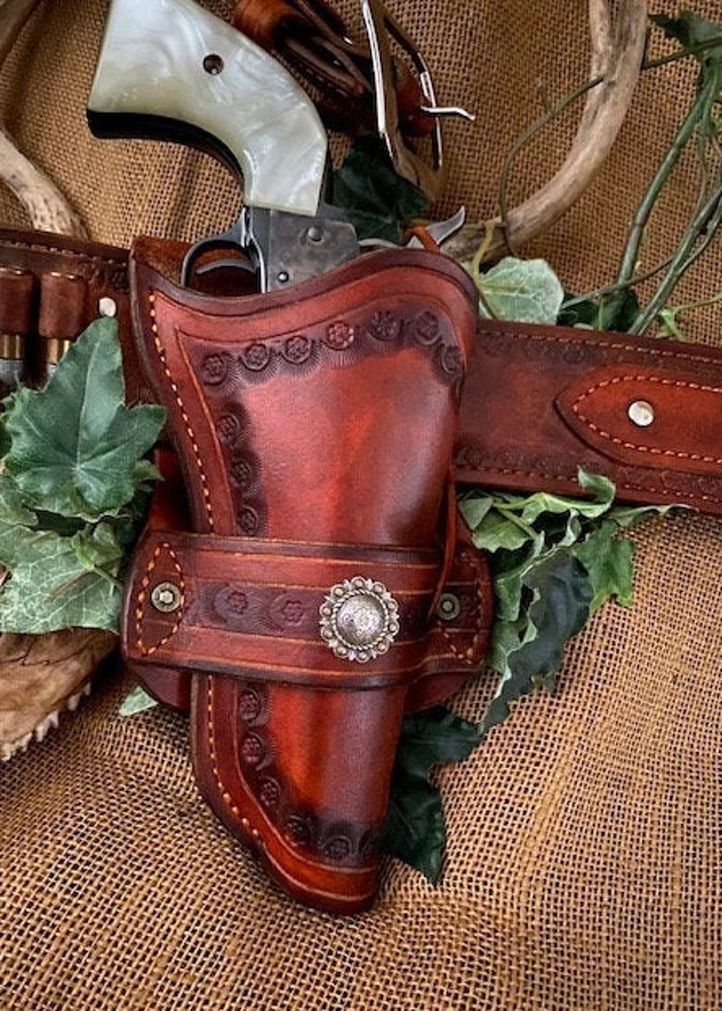 Two Toned Ruger Blackhawk Holster & Belt image 4