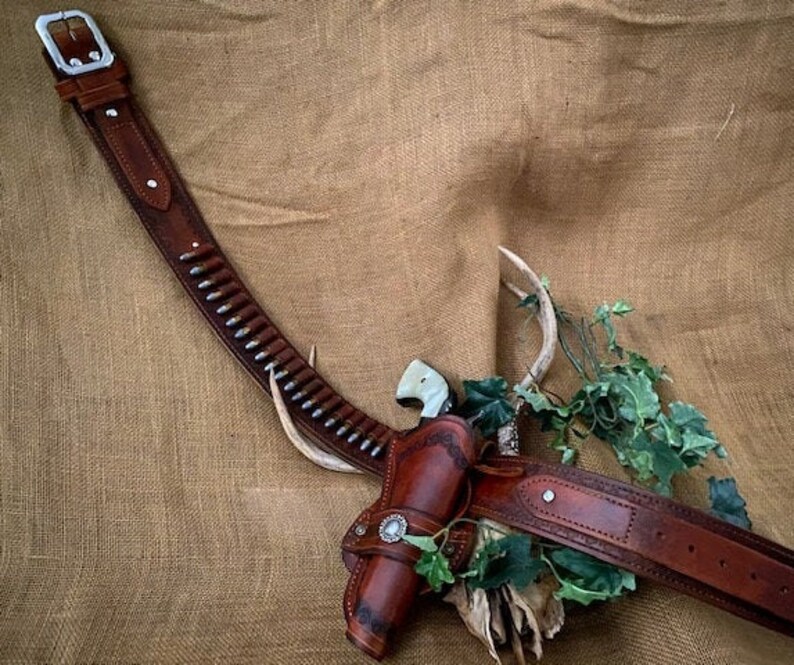 Two Toned Ruger Blackhawk Holster & Belt image 8