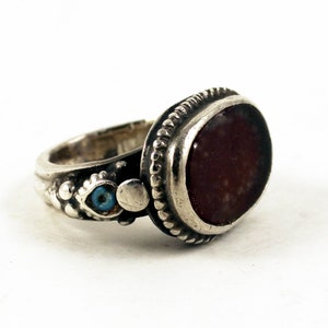 Old Central Asia silver ring with red glass, Afghan silver, Central Asian jewelry ring, ethnic tribal jewelry, size US 8 1/4 or 18,25 mm