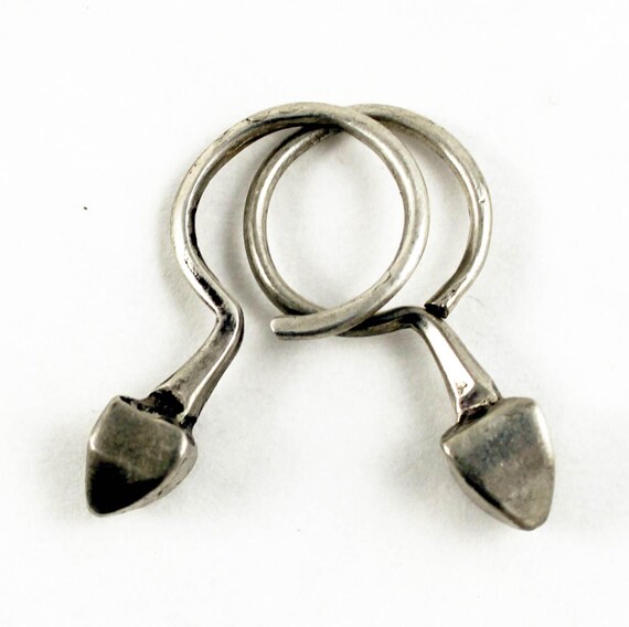 Indian tribal old earrings, called Vedhla, silver indian jewelry, jewellery from Gujarat, ethnic tribal jewelry, indian silver earrings