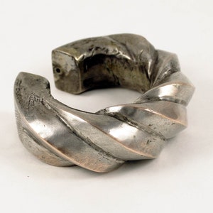 希少 Haida Tribe Silver 925 Bangle 希少 Haida Tribe Silver 925 Bangle（Vintage Haida Pacific