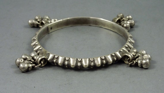 Silver Rajasthani bangle from India, indian jewel… - image 3