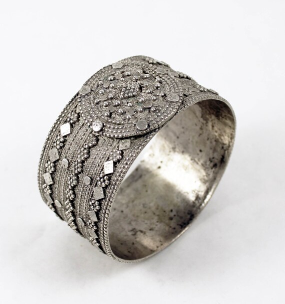 Big Yemen silver bracelet, Bedouin jewelry, ethnic an… - Gem