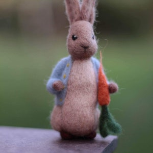 Needle Felted Peter Rabbit, Artist Rabbit Bunny, Beatrix Potter Art ...