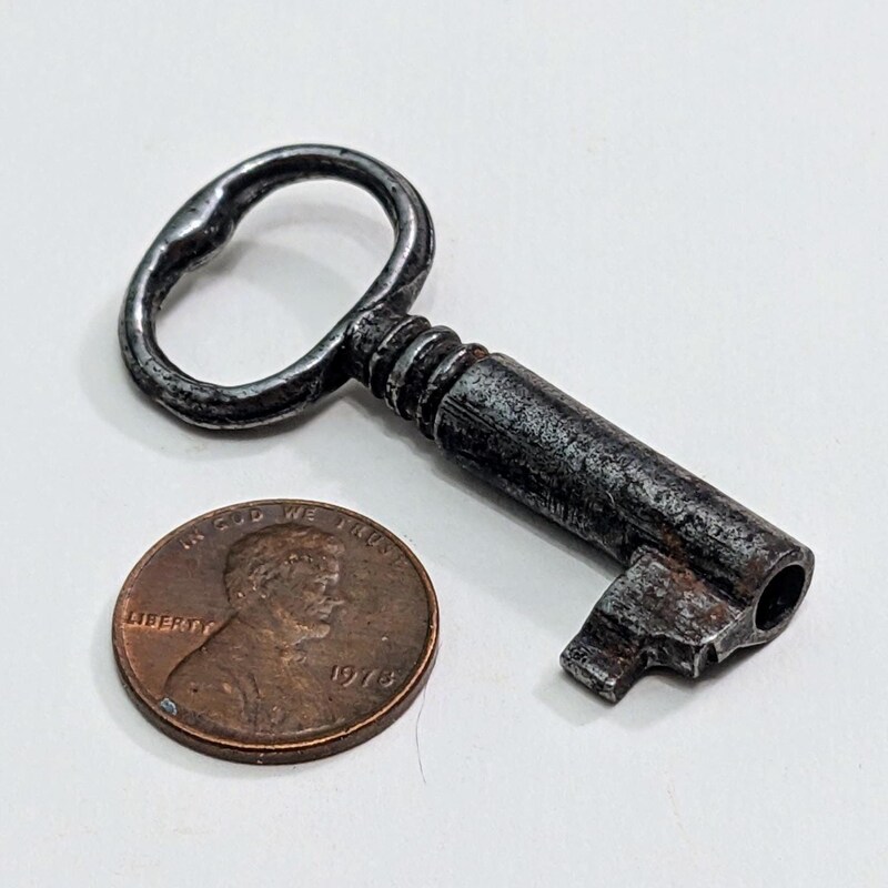 Barrel Key - Etsy