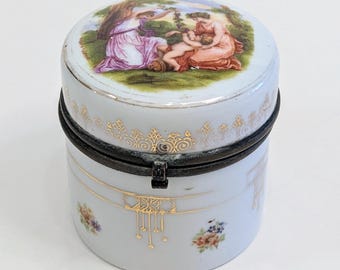 Victorian Porcelain Trinket Box: 19th Century Vanity Patch Box with Kauffman Scene