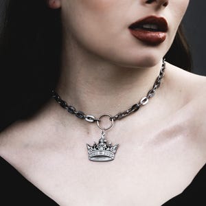 Summoning Crown Medieval Chain Choker Necklace