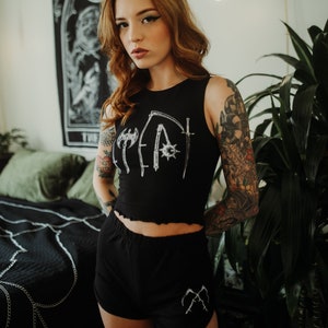 Van Helsing Medieval Weapons Tank Crop Top