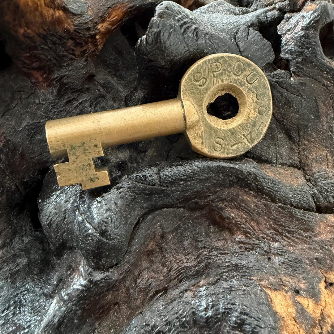 Sp 9 Key Southern Pacific SP Co Railroad RR Key Brass SPCO CS4 Adlake - Etsy