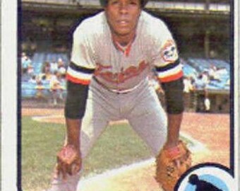 1973 Topps #330 Rod Carew- Excellent / Mint