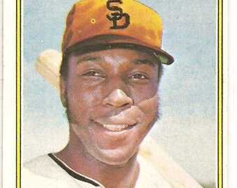 Topps #250 Willie McCovey San Diego Padres Baseball Card - 1974