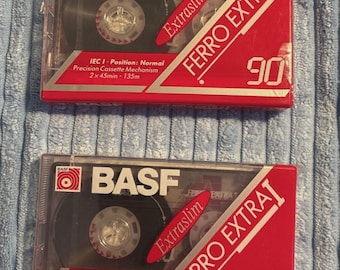 Lote de 2 cintas de casete de audio analógico BASF FERRO EXTRA I nuevas y selladas de 90 minutos.