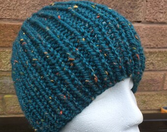 Handgebreide groene dikke slouchy beanie - geribbelde wollen muts