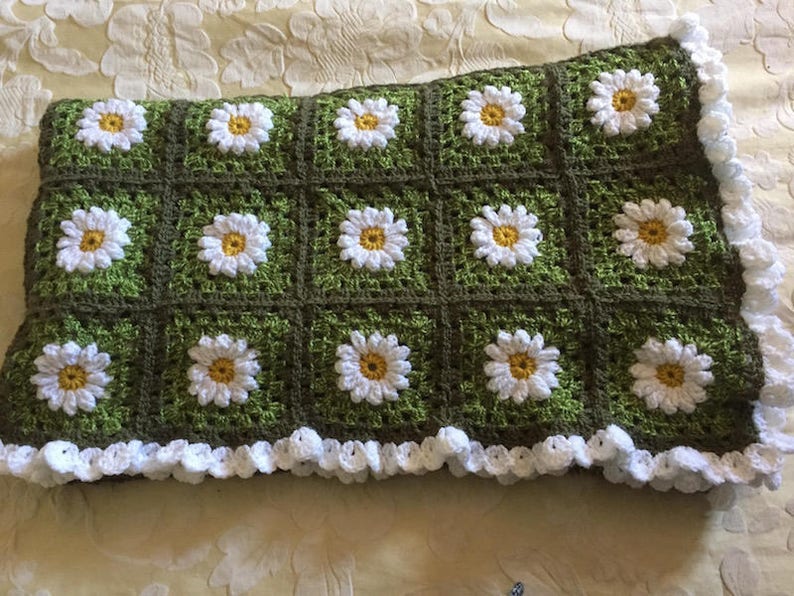 MADE TO ORDER Afghan Crochet Daisy Blanket Green / Throw / Etsy