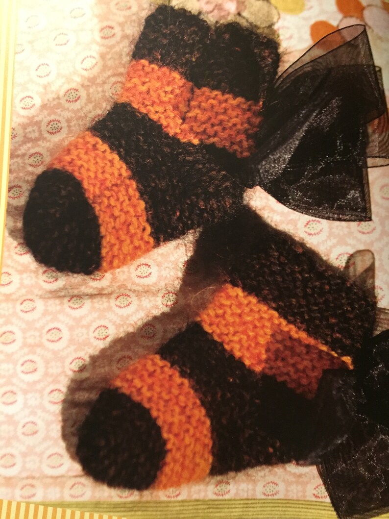 Knitting Book Cute Knits for Baby Feet 30 simple projects from newborn to 4 years