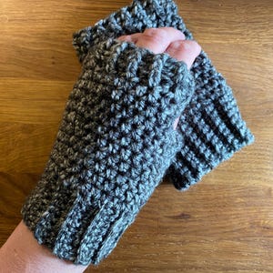 Hand Crochet Fingerless Gloves / Fingerless Mittens / Wrist Warmers - Grey