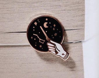 Enamel space wand pin