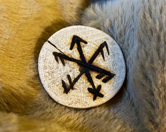 Energy for success amulet | Aegishjalmr | viking | norse mythology | everlasting | rune | bind rune | witchcraft | wicca | driftwood