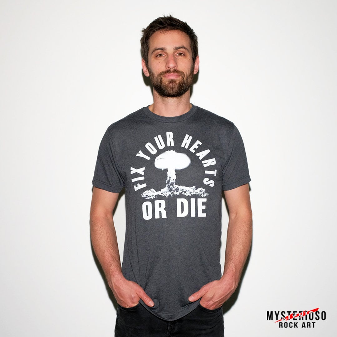 CHRONIC HEARTS Tシャツ TECHNO_4X5_020.jpg?v=1728530381