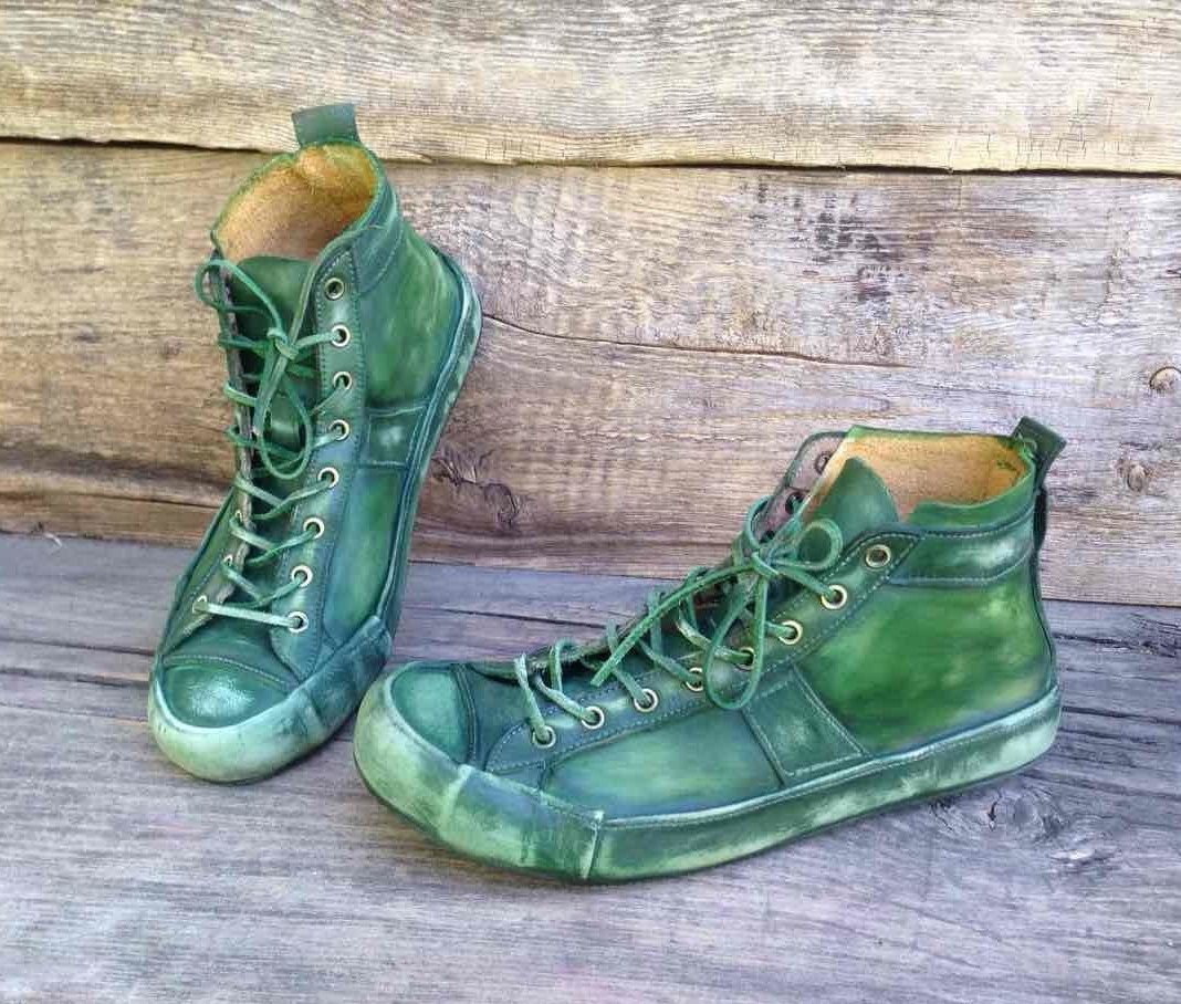 Handcrafted leather high tops KEDAS green | Etsy